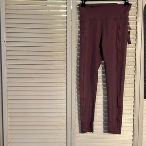 Victoria’s Secret Active leggings with pockets